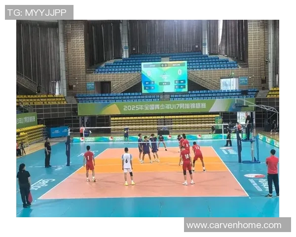 上海排球队以90分领跑总决赛积分榜展现强劲实力和夺冠希望 上海排球队以90分领跑总决赛积分榜展现强劲实力和夺冠希望