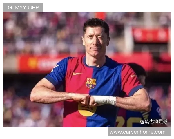 传奇老将重返绿茵场最厉害老人足球明星的精彩故事与不屈精神 传奇老将重返绿茵场最厉害老人足球明星的精彩故事与不屈精神